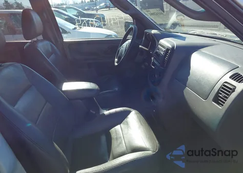 2002 Ford Escape Xlt из США, поврежденный, VIN 1FMCU04132KA79686